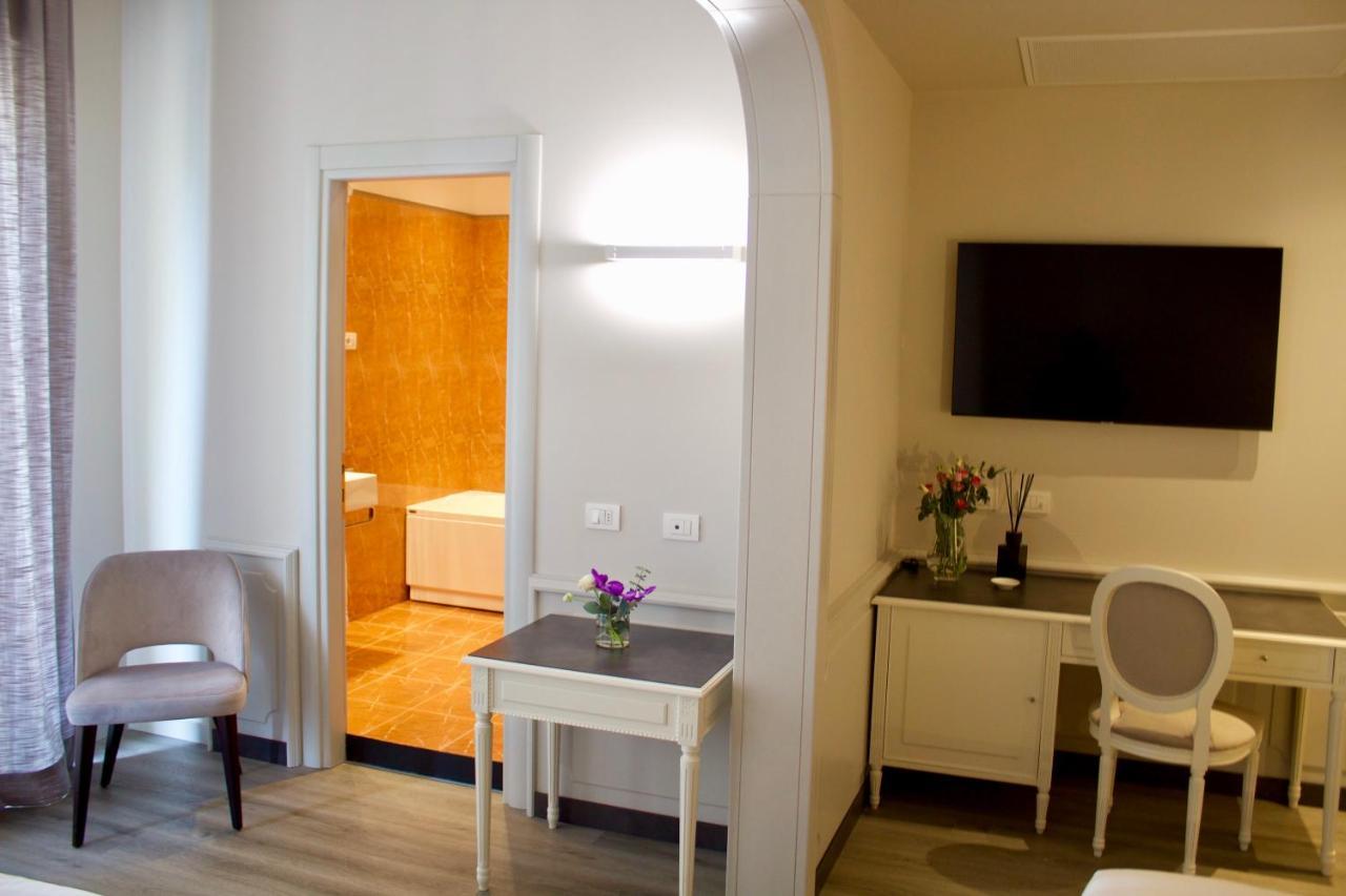 Hotel Parco dei Principi Rimini Esterno foto