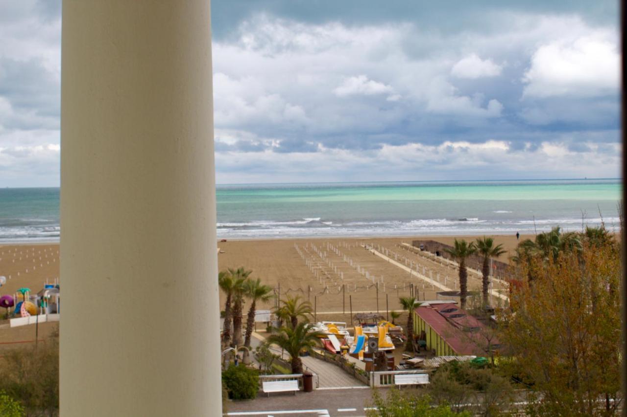 Hotel Parco dei Principi Rimini Esterno foto