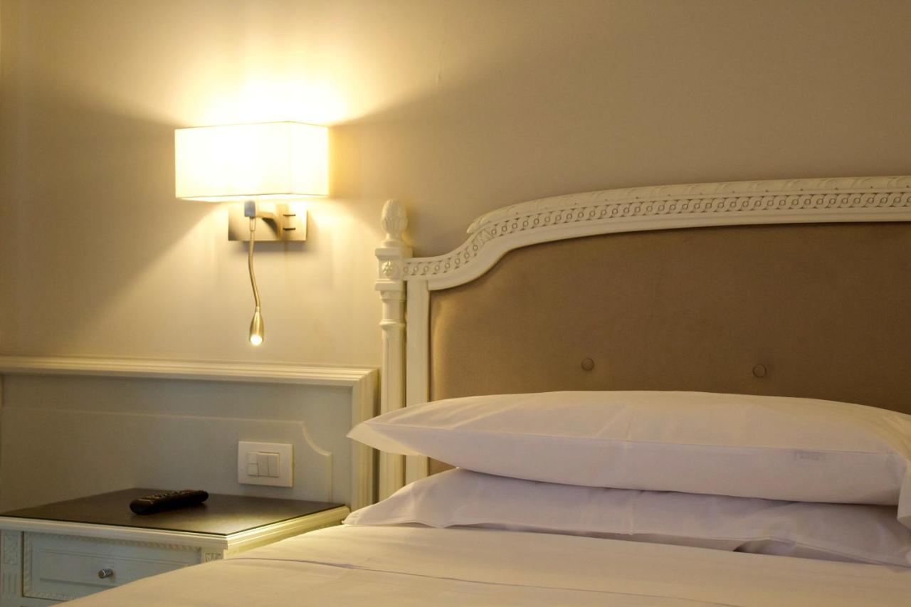 Hotel Parco dei Principi Rimini Esterno foto