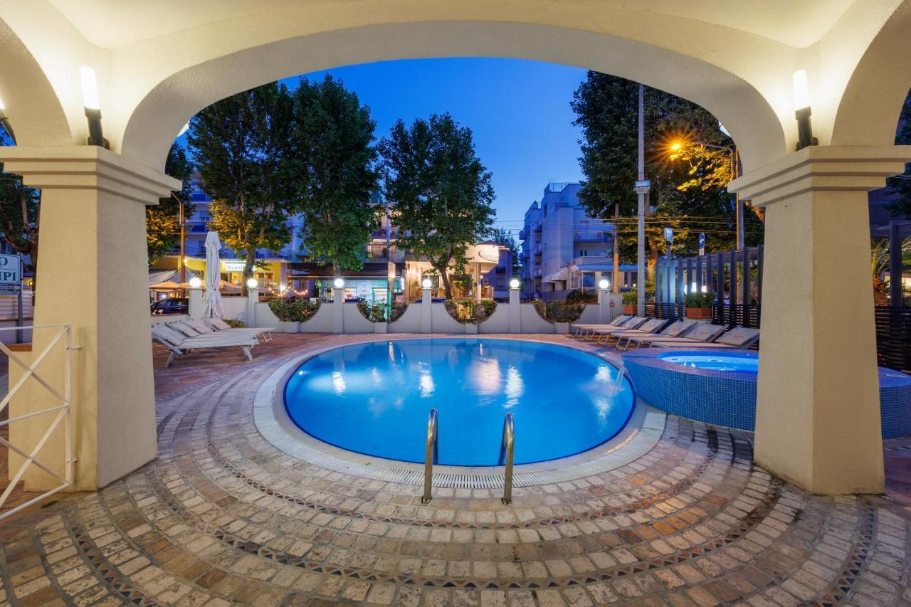 Hotel Parco dei Principi Rimini Esterno foto