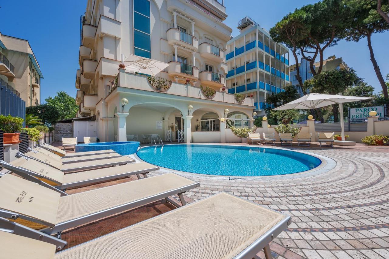 Hotel Parco dei Principi Rimini Esterno foto