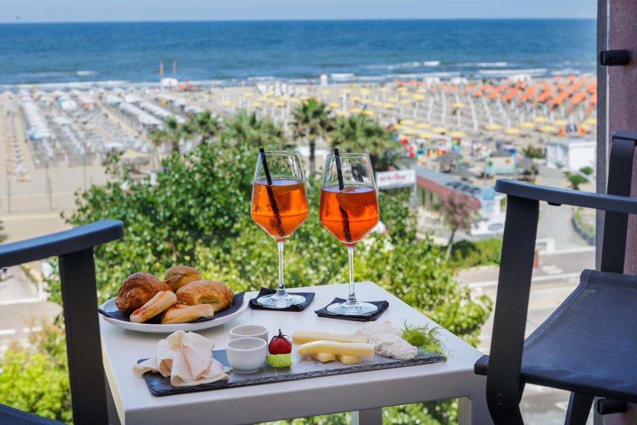 Hotel Parco dei Principi Rimini Esterno foto