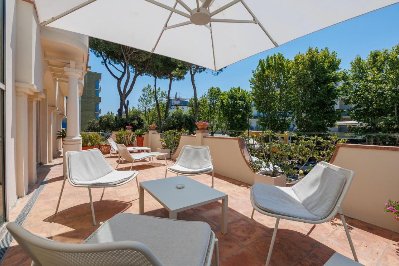 Hotel Parco dei Principi Rimini Esterno foto
