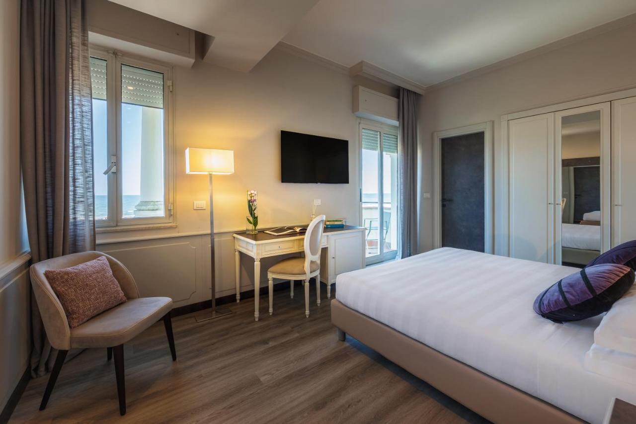 Hotel Parco dei Principi Rimini Esterno foto