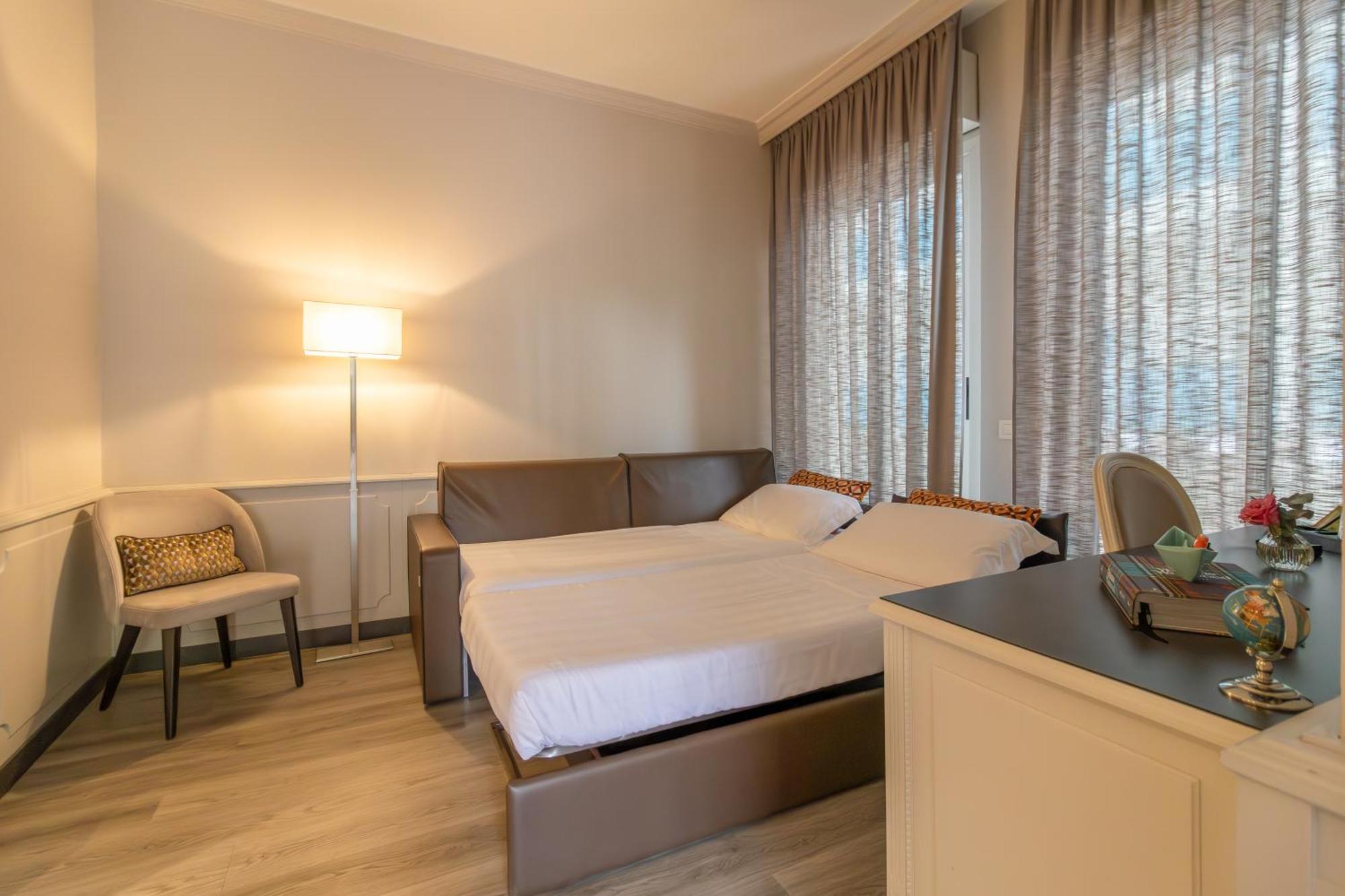 Hotel Parco dei Principi Rimini Esterno foto